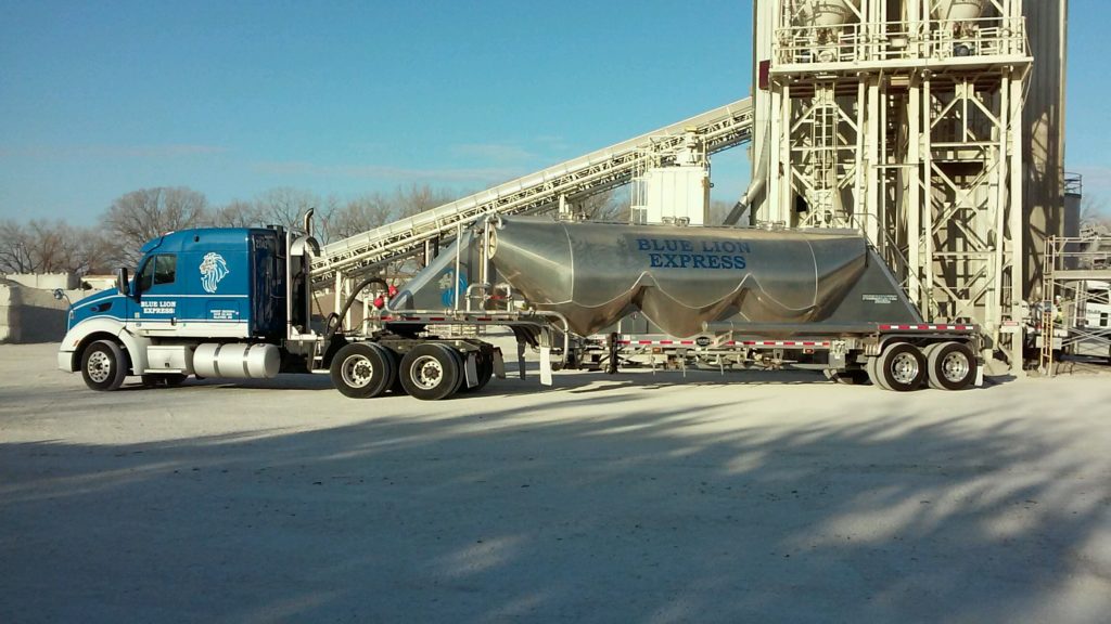 Truck 124